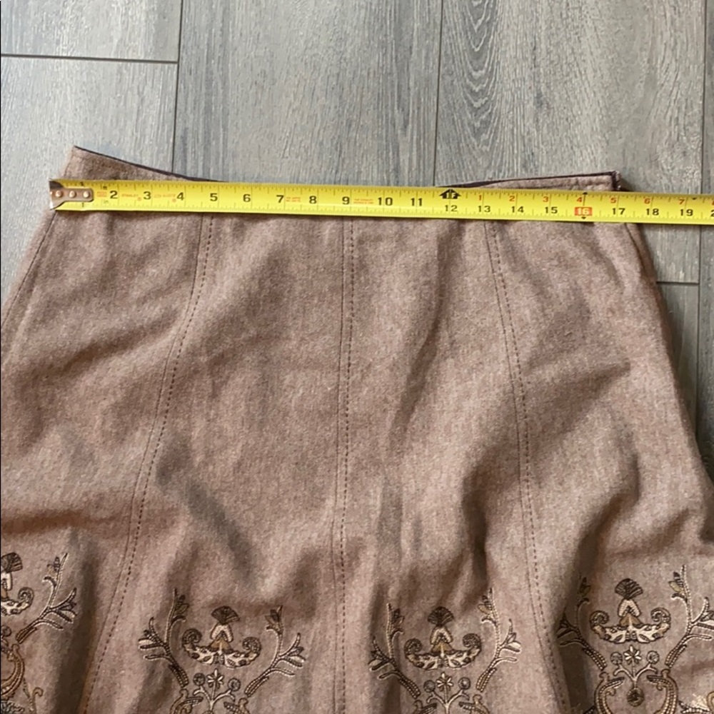 Embroidered skirt by Nygard - Picture 5 of 9